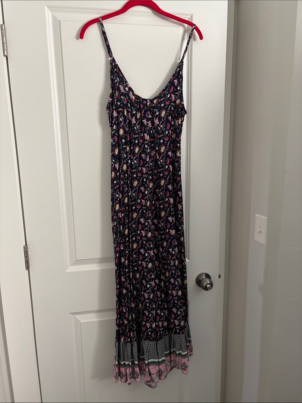 Floral Spaghetti-Strap Maxi Dress in Navy and Pink